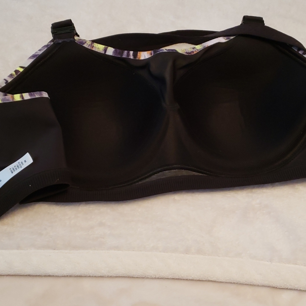 Victoria's secret sports bra - Picture 5 of 10